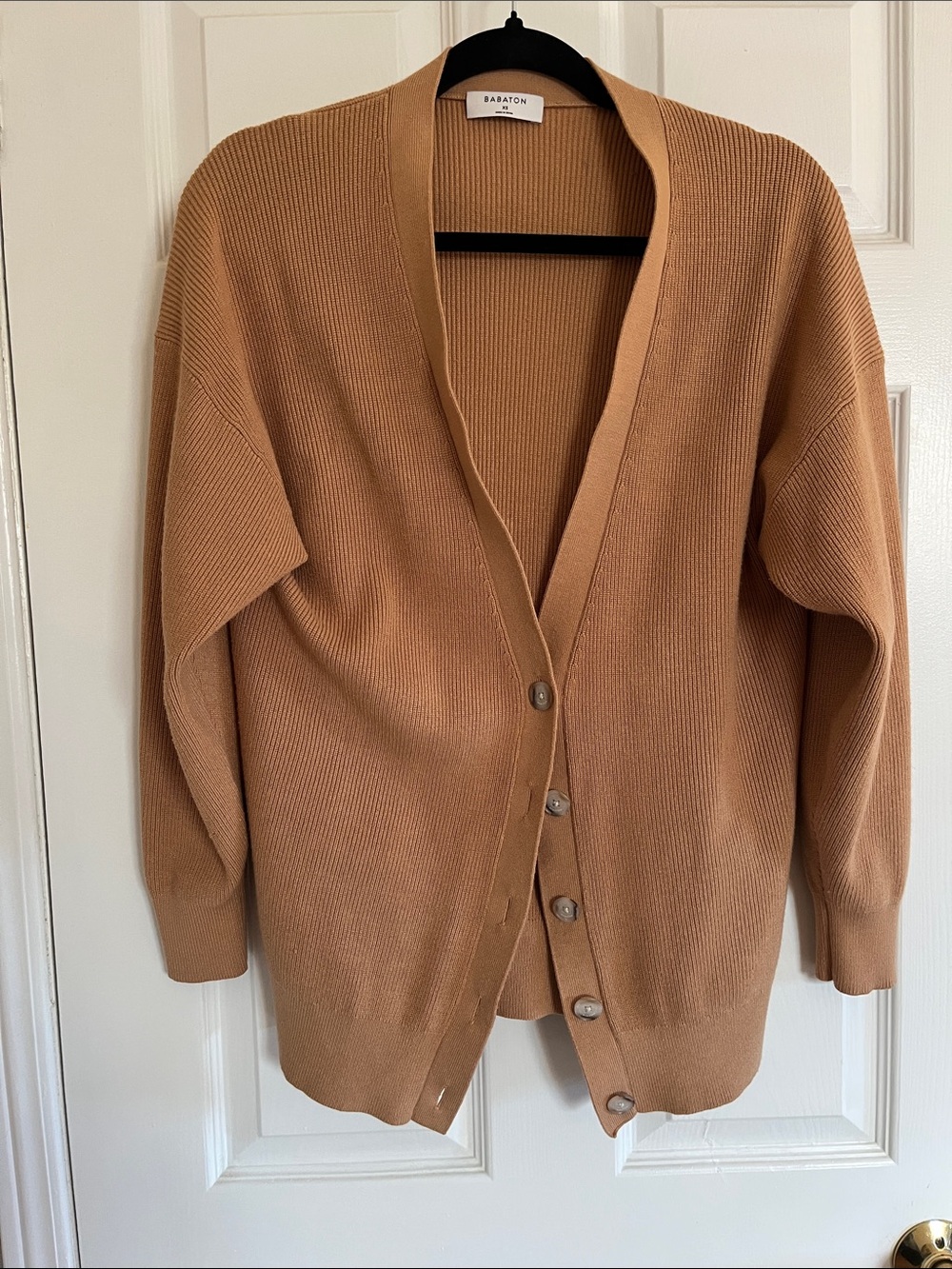 Babaton women’s XS Camel Button-Front Ribbed Oversized Cardigan